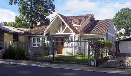 CASA 3D no bairro Palace Hotel em Canela