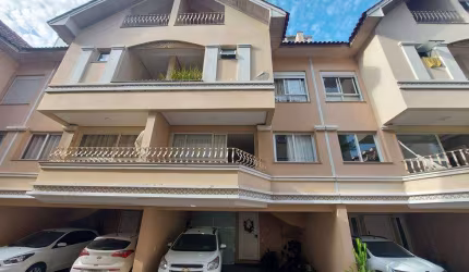 CASA 3D no bairro PEDRA REDONDA em Porto Alegre