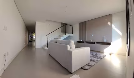 CASA 3D no bairro CHACARA DAS PEDRAS em Porto Alegre