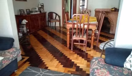 CASA 3D no bairro Azenha em Porto Alegre