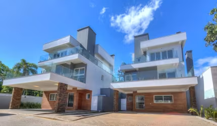 CASA 3D no bairro IPANEMA em PORTO ALEGRE