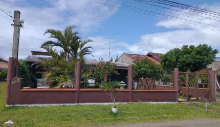 CASA 2D no bairro Centro em Nova Tramandaí
