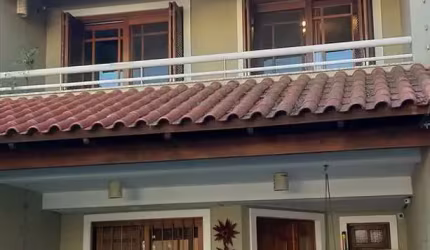 CASA 3D no bairro ESPIRITO SANTO em Porto Alegre