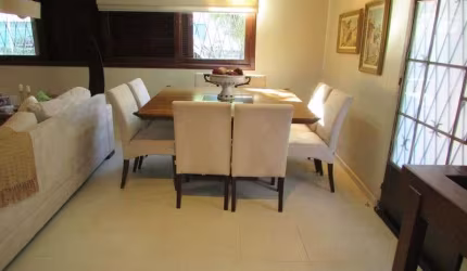 CASA 3D no bairro AZENHA em Porto Alegre