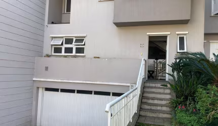 CASA 3D no bairro Pedra Redonda em Porto Alegre