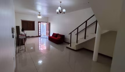 CASA 3D no bairro AZENHA em PORTO ALEGRE