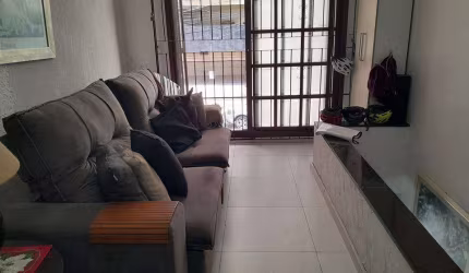 CASA 2D no bairro Menino Deus em Porto Alegre