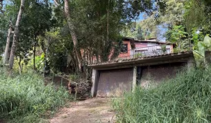CASA 3D no bairro Espírito Santo em Porto Alegre