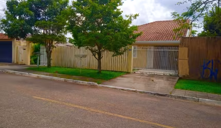 Casa no Centro de Pinhais