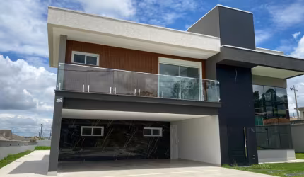 Casa Alto Padrão em Condomínio Fechado em Pinhais