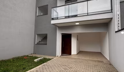 Lindo Sobrado Venda em Pinhais