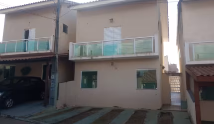 Sobrado no Condomínio Bella Vista no Wanel Ville em Sorocaba