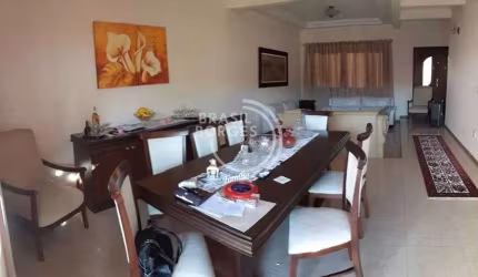 Casa para venda com 278 metros quadrados com 3 quartos em Jardim São Carlos - Sorocaba - SP