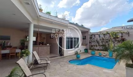 Casa no Villa dos Inglezes com 4 dormitórios