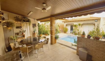 Casa na Vila Santana com piscina, área gourmet e 3 dormitórios