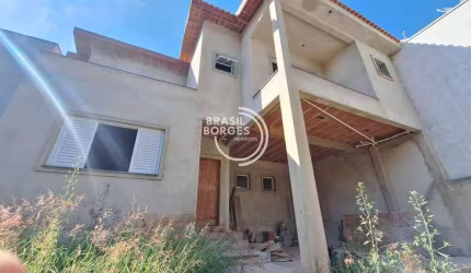 EXCELENTE OPORTUNIDADE!! Casa no Jardim Bandeirantes em fase de acabamento próximo ao Shopping Granja Olga