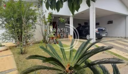 Casa Térrea no Condomínio Lago da Serra - Araçoiaba da Serra/SP