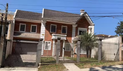 Casa à venda no São Lourenço em Curitiba