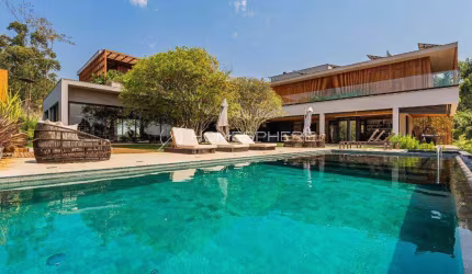 Terras de São José II em Itu. Casa à venda no Condomínio Terras de São José, 6 quartos, sendo 6 suítes, projetos de Pablo Lanza e Simone Meirelles, mobiliada, 887 m², adega, piscina, área gourmet e 4 