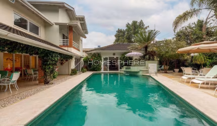 Riviera de São Lourenço módulo 3. Casa à venda, Alameda Pinta Casa em Riviera 429 m², 6 suítes, piscina, área gourmet, sauna e 6 vagas. Bertioga/SP
