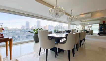 Condomínio Design Campo Belo Apartamento na Rua Gabriele D'Annunzio, 530. Apartamento à venda, 3 quartos, sendo 3 suítes, 210 m², andar alto com vista livre, varanda gourmet, 3 vagas e lazer no Condom