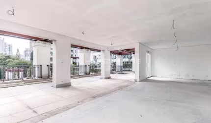 Vila Olímpia Quartier Auri Rua Gomes de Carvalho, 219 - Vila Olímpia. Apartamento giardino à venda, 284 m², 3 suítes, 4 vagas e lazer de clube. Aurino