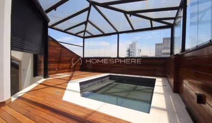 Itacolomy na Av. Jacutinga, 360 - Moema. Cobertura duplex à venda, reformada, 314 m², sacada, piscina, 3 suítes e 4 vagas. 700 metros estação Moema