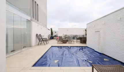 Green Tower Rua Bras Cardoso, 563. Cobertura à venda Vila Nova Conceição, 4 quartos, sendo 4 suítes, 497m², área gourmet, piscina e lazer com quadra de tênis ao lado da Praça Pereira Coutinho