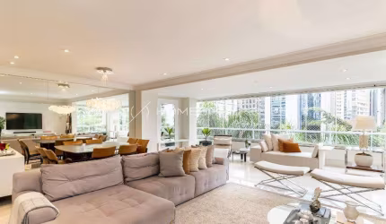 Cullinan Itaim Bibi Rua Iara, 123. Apartamento à venda Itaim Bibi, 4 quartos, sendo 2 suítes, 188m², reformado, varanda, 3 vagas e lazer no Condomínio Cullinan Itaim, Itaim Bibi