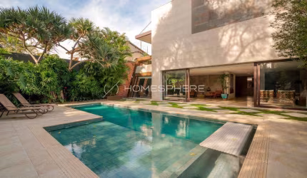 Casa à venda Rua General Mena Barreto, Jardim Paulista. Projeto Marcos Tomanik, 700 m², 6 suítes, piscina, academia, área gourmet e 8 vagas