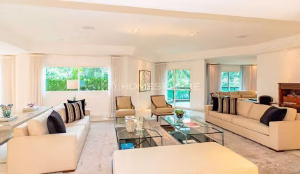 Saint Hilaire - Rua Curitiba, 259 - Ibirapeura. Apartamento à venda, 360 m², varanda, 3 suítes, lazer completo e 4 vagas. 900m Parque do Ibirapuera