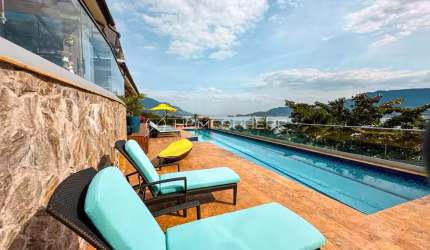 Casa com 1392 m², 9 quartos sendo 9 suítes à venda em Ilha Bela