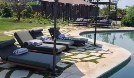 casa  em condomínio com 900.0 m², à venda na  Fazenda Boa Vista.