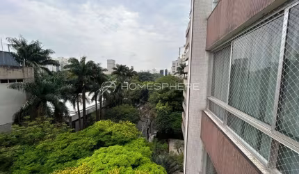 Apartamento com 235 m², 4 quartos sendo 1 suíte à venda no bairro Jardim Paulistano.