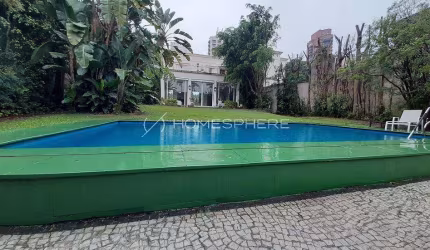 Casas à venda em Jardim América, São Paulo. Mansão nobre no Jardim Europa. Projeto do renomado engenheiro italiano Plácido Dall’Acqua