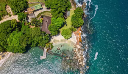 Condomínio Portogalo , Angra dos Reis - RJ. Casa de Condomínio à venda em Portogalo, Angra dos Reis, 844m², 6 suítes, praia privativa, academia, sauna e SPA