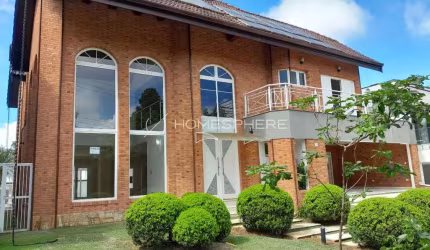 Casa de condomínio com 550 m², 4 quartos sendo 4 suítes à venda no bairro Aldeia da Serra.