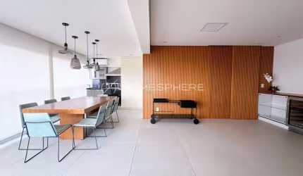 Apartamento impecável para locação Brooklin Novo.
132m2, 3 Suítes, 2 Vagas