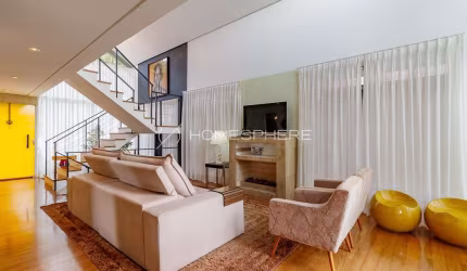 Casa em Aldeia da Serra com 3 suítes ,piscina e varanda gourmet.