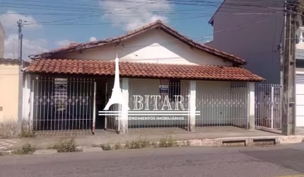Casa para Venda em Pouso Alegre, Jardim Olimpico, 3 dormitórios, 1 banheiro, 1 vaga