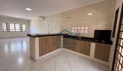 Casa com 2 dormitórios à venda, 147 m² por R$ 650.000,00 - Jardim Silvio Rinaldi II - Jaguariúna/SP