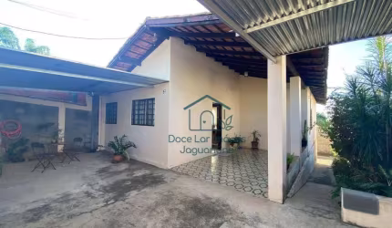 Casa para venda no Centro de Jaguariúna