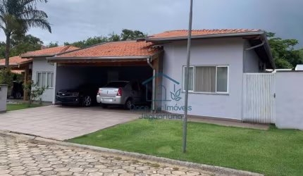 Casa com 3 dormitórios à venda, 139 m² por R$ 699.000,00 - Vargeão - Jaguariúna/SP