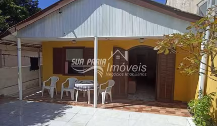 Casa plana à Venda, Carmery , Pontal do Paraná, PR