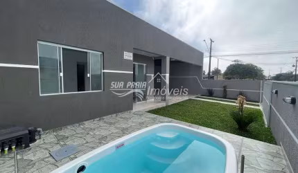 Casa com piscina à venda, gaivotas, Matinhos, PR