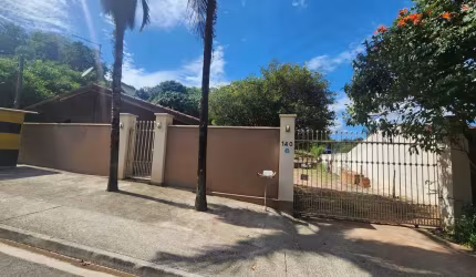 Casa para Venda em Jundiaí, Recanto da Prata, 2 dormitórios, 1 suíte, 1 banheiro, 2 vagas