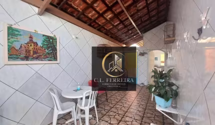 Casa com 2 dormitórios à venda, 70 m² por R$ 330.000,00 - Vila Antártica - Praia Grande/SP