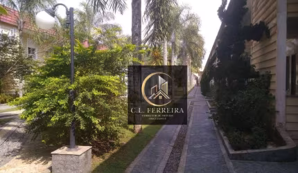 Sobrado com 2 dormitórios à venda, 195 m² por R$ 760.000,00 - Mirim - Praia Grande/SP
