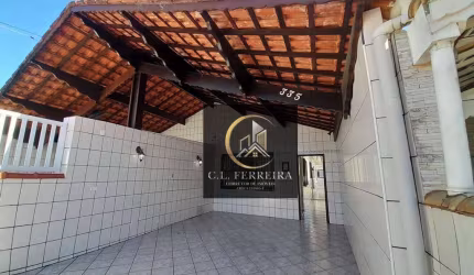 Casa para venda em Solemar de 85.00m² com 1 Quarto e 2 Garagens