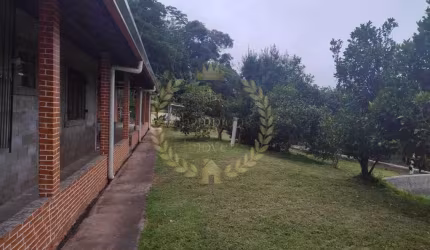 Chácara para Venda em Juquitiba, Senhorinhas, 4 suítes, 1 banheiro, 1 vaga